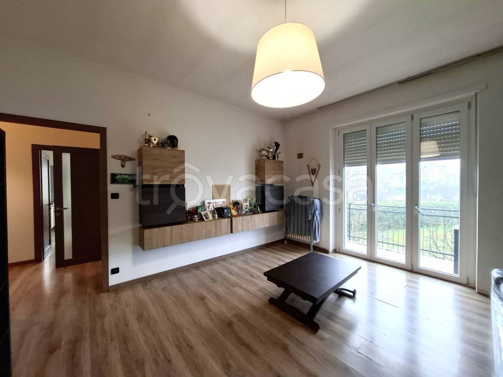 casa indipendente in vendita a Castiglione Torinese