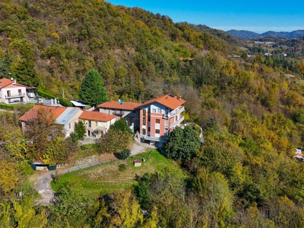 casa indipendente in vendita a Castiglione Torinese
