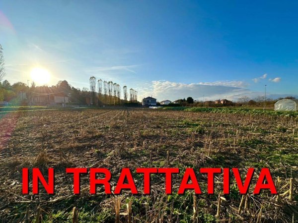 terreno agricolo in vendita a Castiglione Torinese