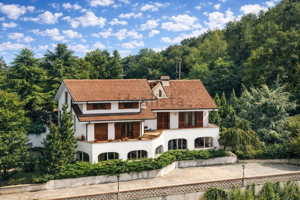 casa indipendente in vendita a Castiglione Torinese