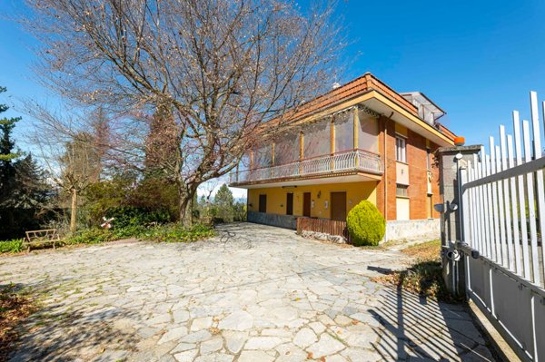 casa indipendente in vendita a Castiglione Torinese in zona San Martino