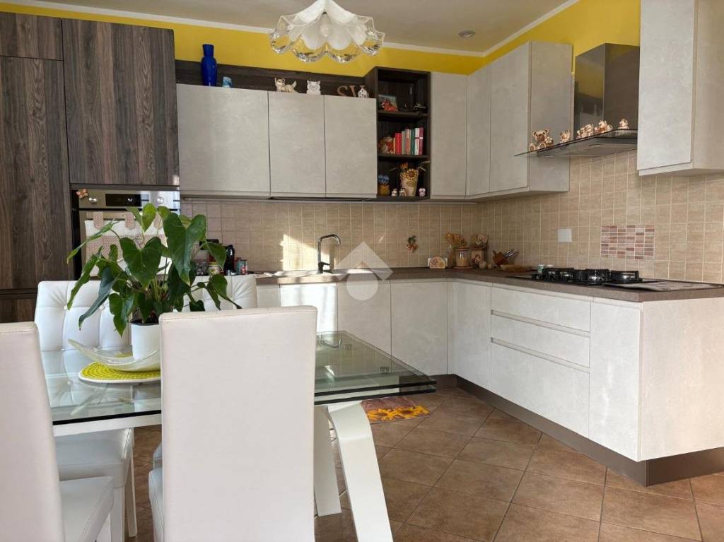 appartamento in vendita a Castiglione Torinese in zona Rivodora