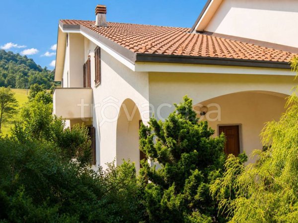 casa indipendente in vendita a Castiglione Torinese in zona San Martino