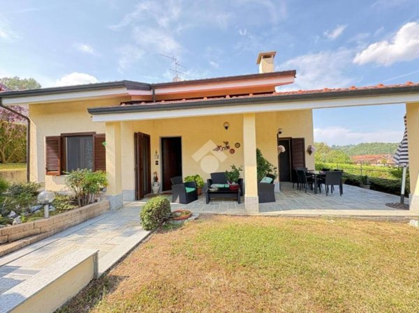 casa indipendente in vendita a Castiglione Torinese in zona Rivodora