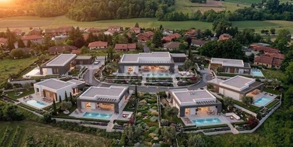 terreno edificabile in vendita a Castiglione Torinese