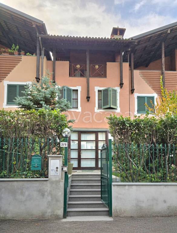casa indipendente in vendita a Castiglione Torinese in zona Rivodora