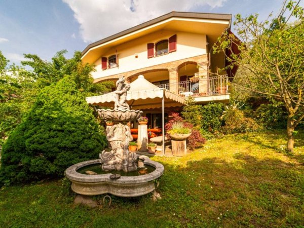 casa indipendente in vendita a Castiglione Torinese