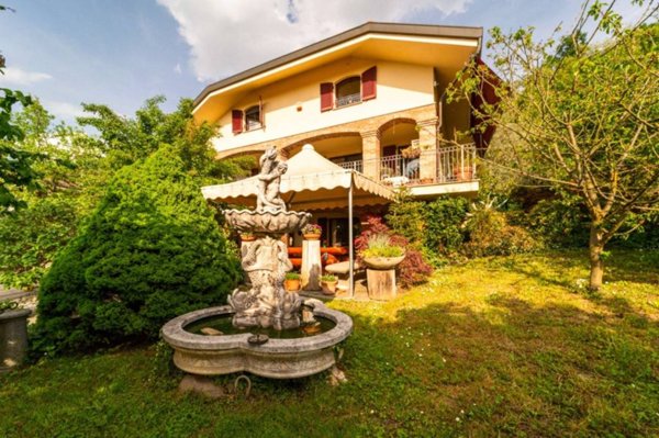 casa indipendente in vendita a Castiglione Torinese