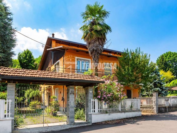 casa indipendente in vendita a Castiglione Torinese in zona Rivodora