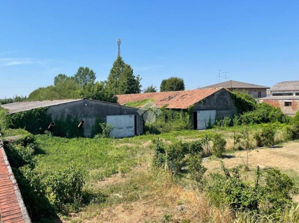 terreno agricolo in vendita a Leno in zona Castelletto