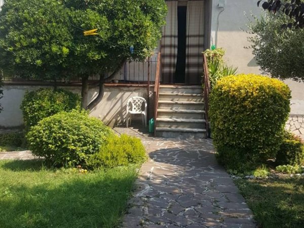 casa indipendente in vendita a Leno