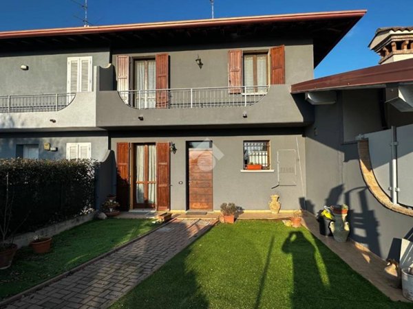casa indipendente in vendita a Leno in zona Milzanello