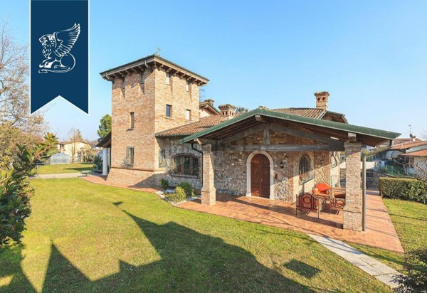 casa indipendente in vendita a Leno