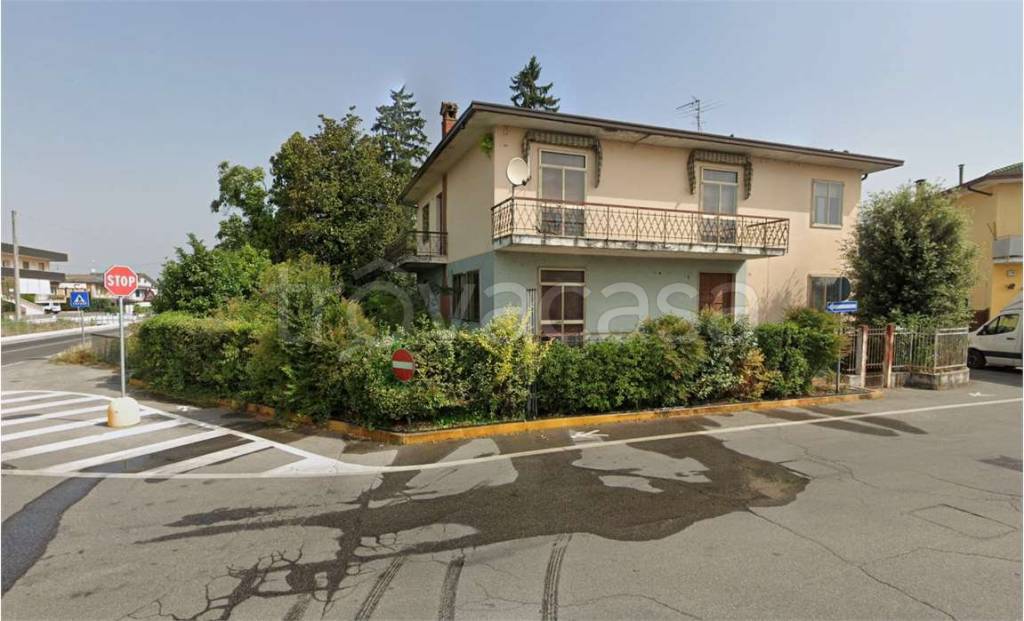 casa indipendente in vendita a Leno
