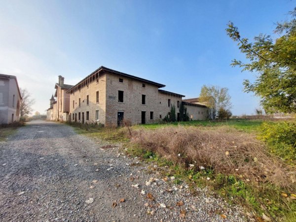 terreno edificabile in vendita a Leno