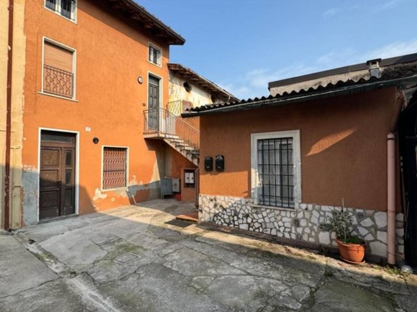 appartamento in vendita a Leno in zona Porzano