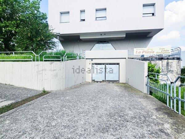 locale di sgombero in vendita a Leno