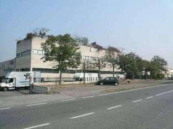 intera palazzina in vendita a Leno