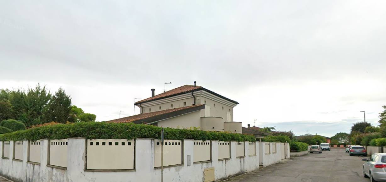 casa indipendente in vendita a Leno