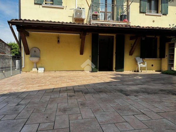 appartamento in vendita a Leno