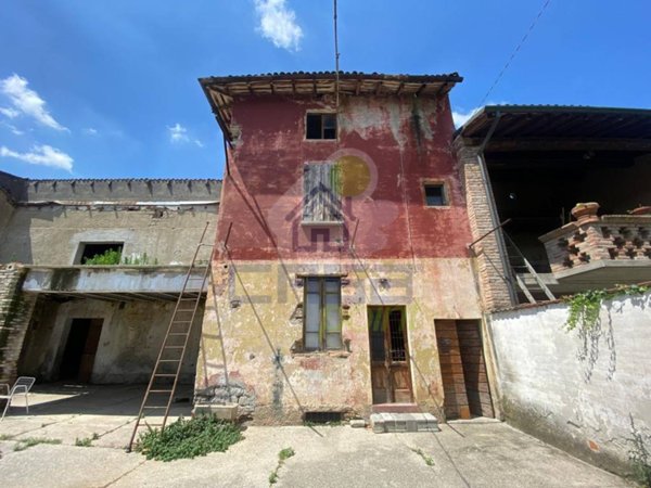 casa indipendente in vendita a Leno