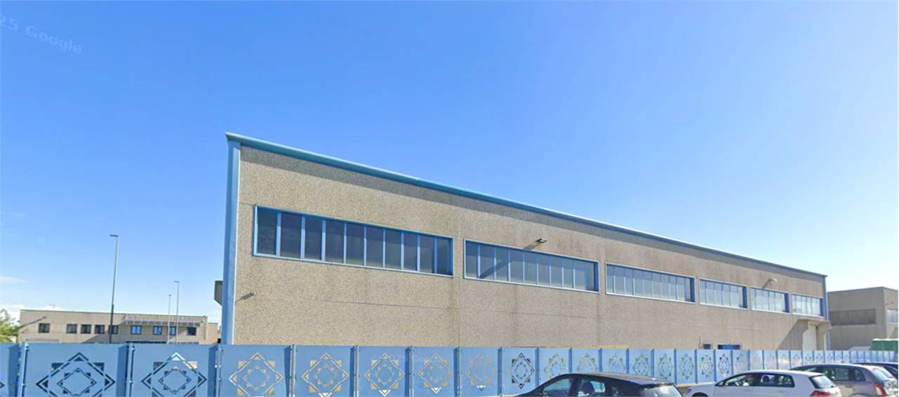 locale di sgombero in vendita a Leno