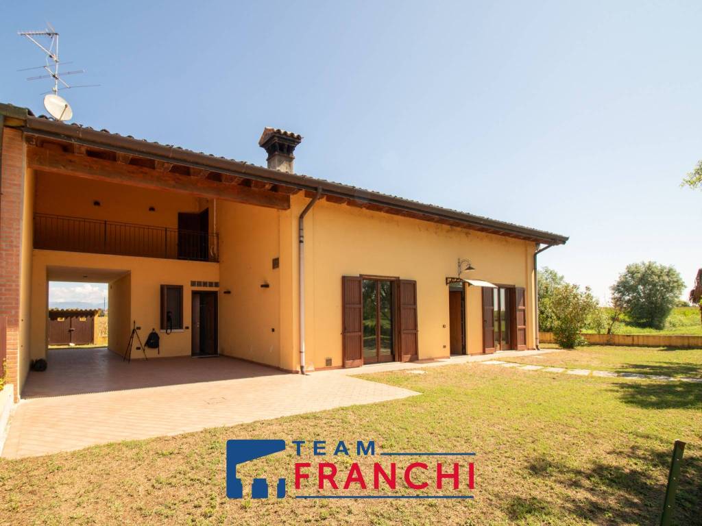 casa indipendente in vendita a Leno
