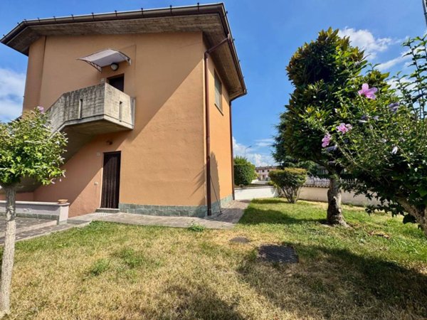 appartamento in vendita a Leno