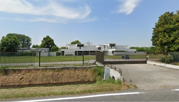 casa indipendente in vendita a Leno