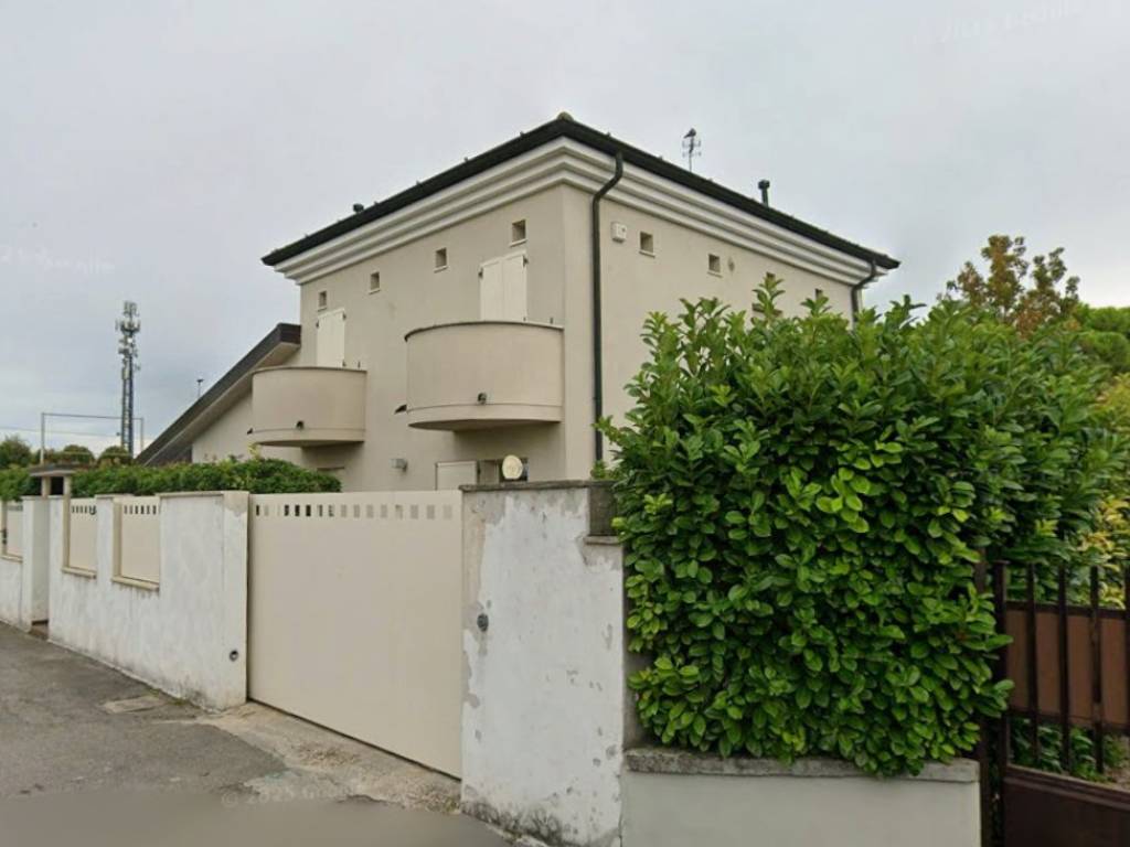 casa indipendente in vendita a Leno