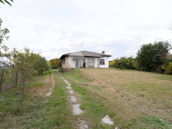 casa indipendente in vendita a Leno