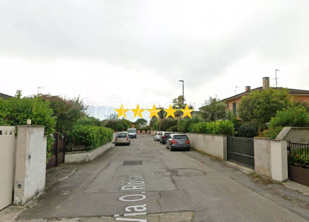 casa indipendente in vendita a Leno