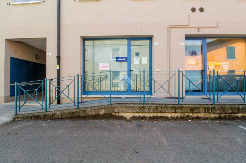 negozio in vendita a Leno