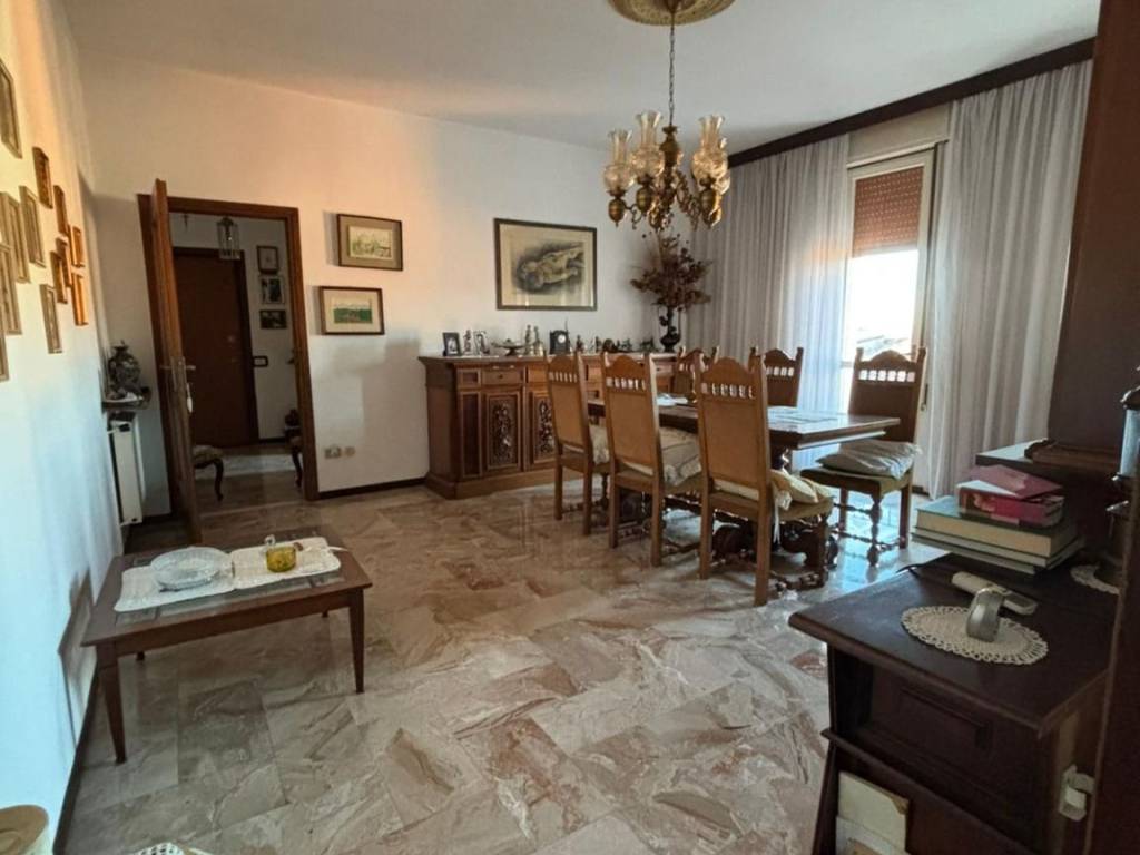 appartamento in vendita a Leno