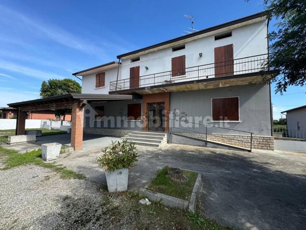 rudere in vendita a Leno