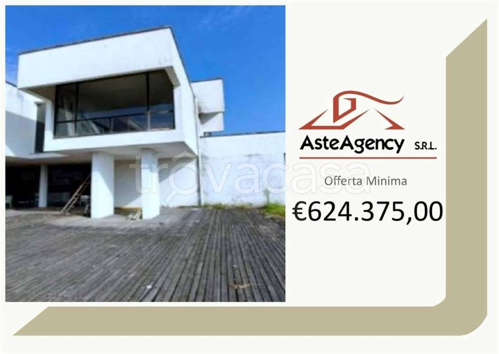 negozio in vendita a Leno