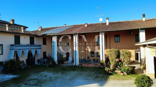 appartamento in vendita a Leno in zona Porzano