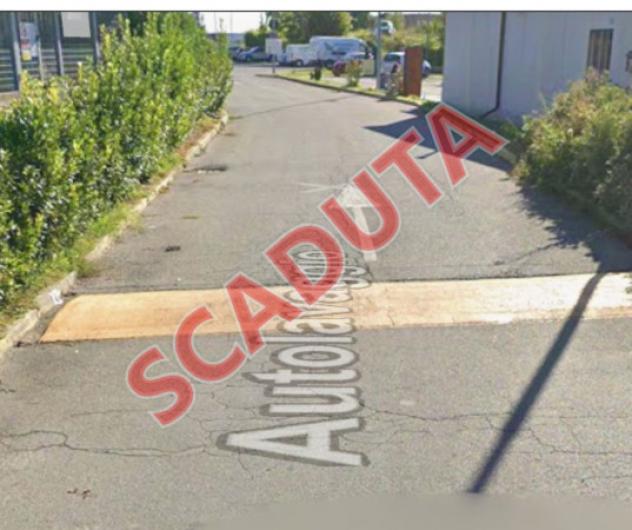locale di sgombero in vendita a Leno