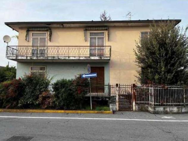casa indipendente in vendita a Leno