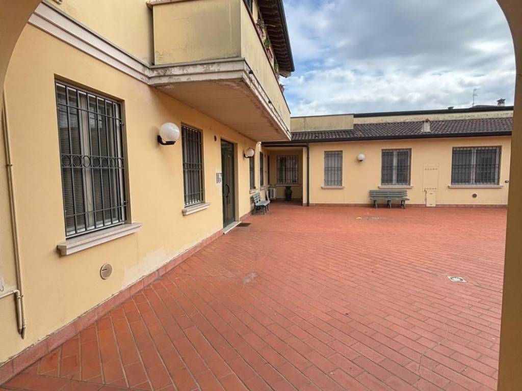 appartamento in vendita a Leno