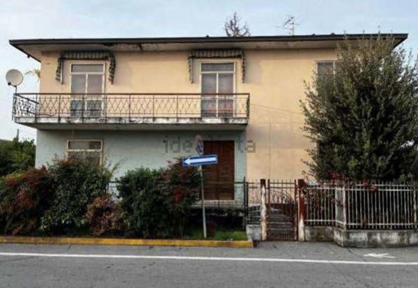 casa indipendente in vendita a Leno