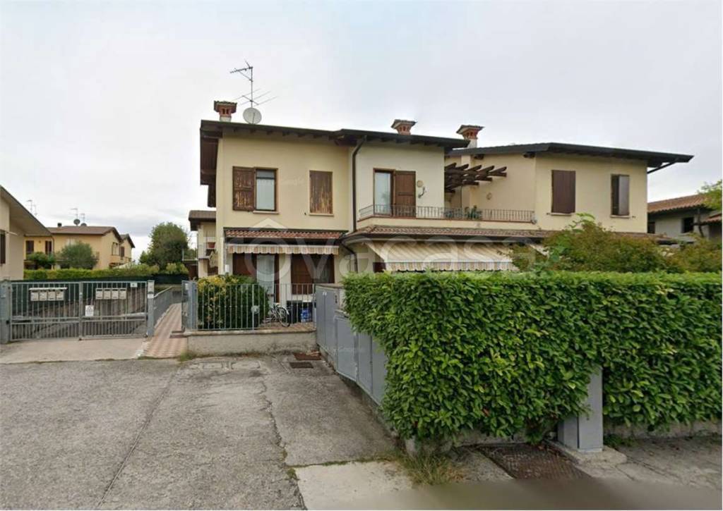 appartamento in vendita a Leno