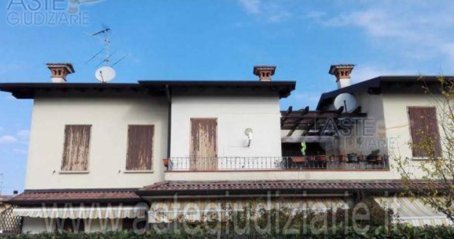 appartamento in vendita a Leno