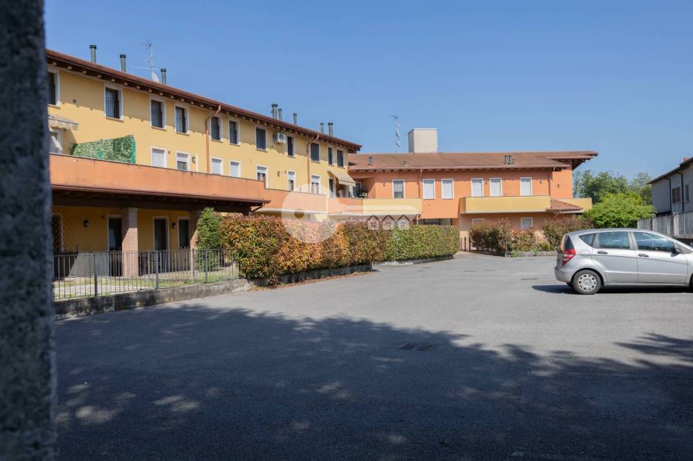 appartamento in vendita a Leno