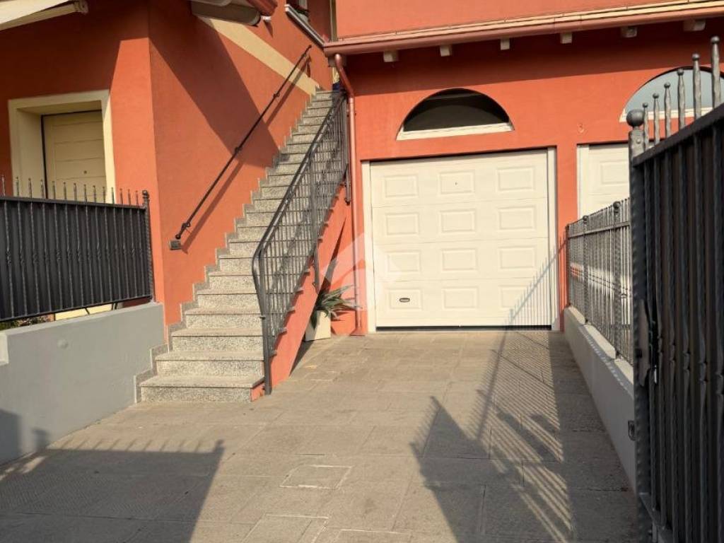appartamento in vendita a Leno