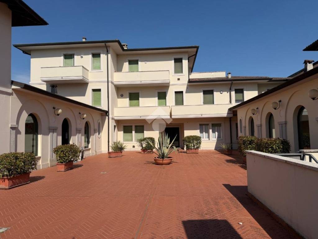 appartamento in vendita a Leno