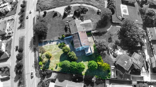 casa indipendente in vendita a Leno