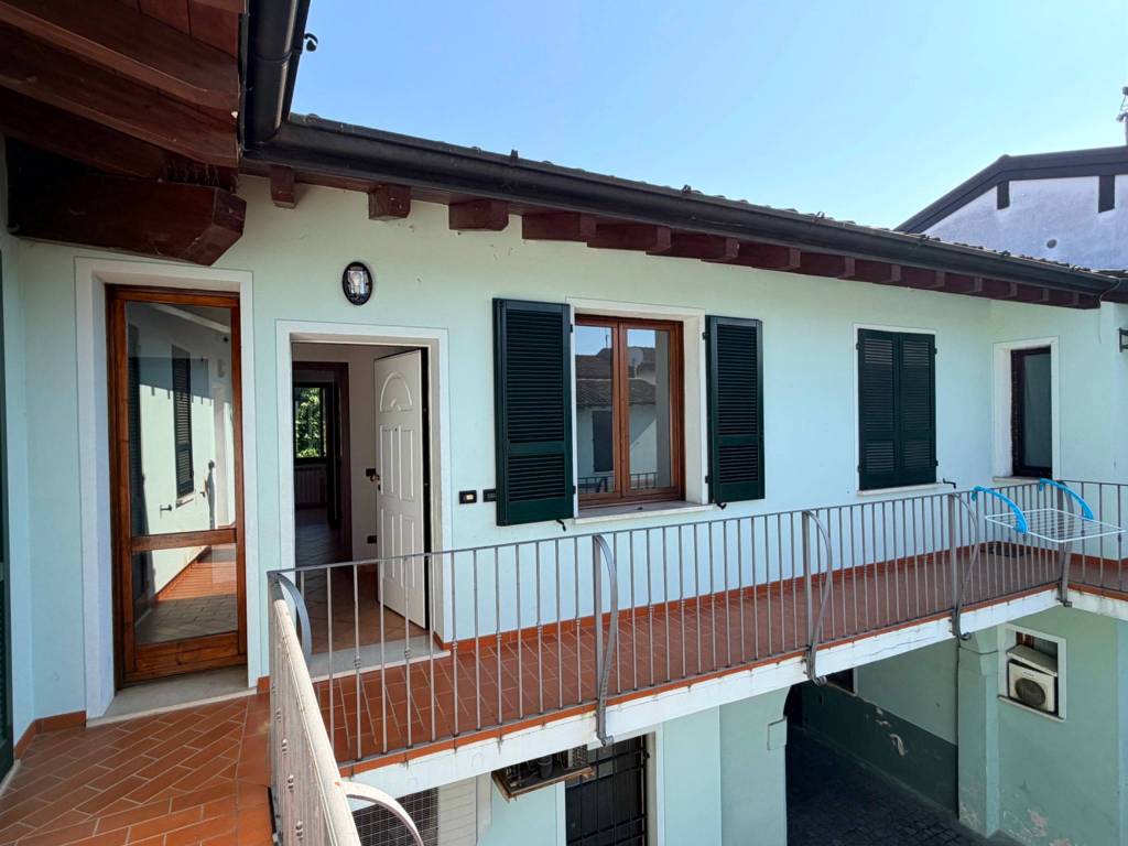 appartamento in vendita a Leno in zona Castelletto