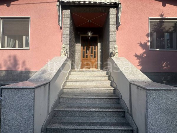 casa indipendente in vendita a Leno
