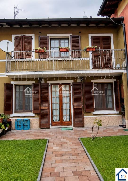 casa indipendente in vendita a Leno in zona Milzanello